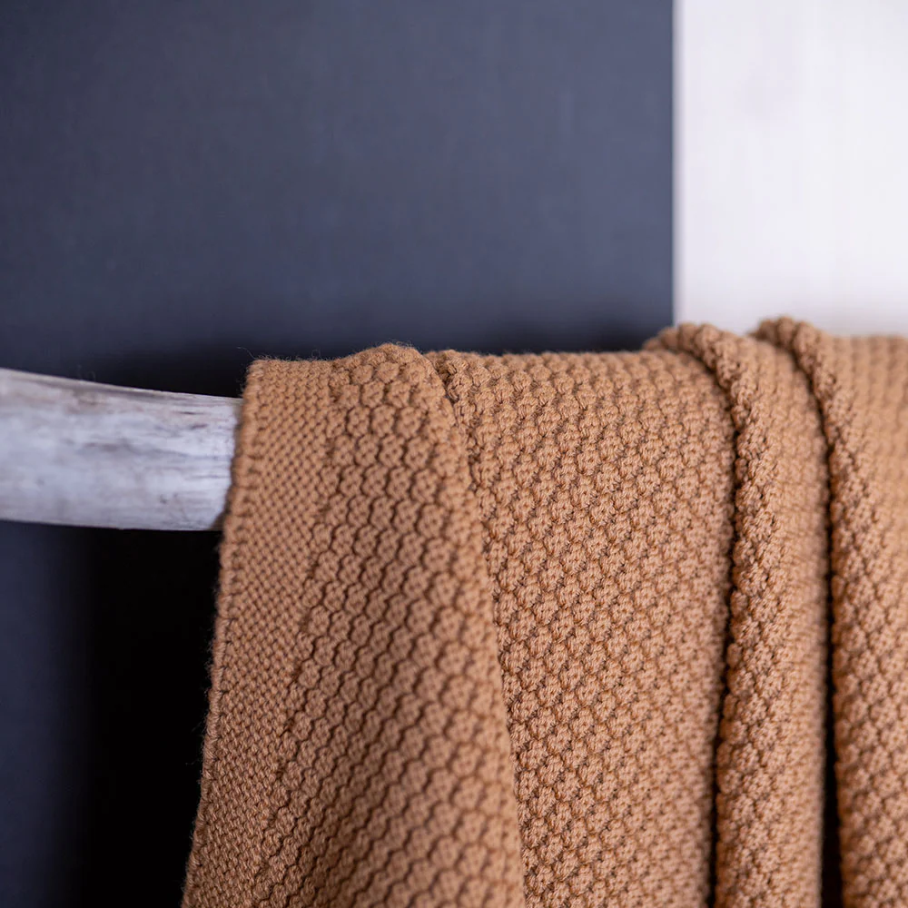 THE WOOLLY BLANKET - camel - Image 9