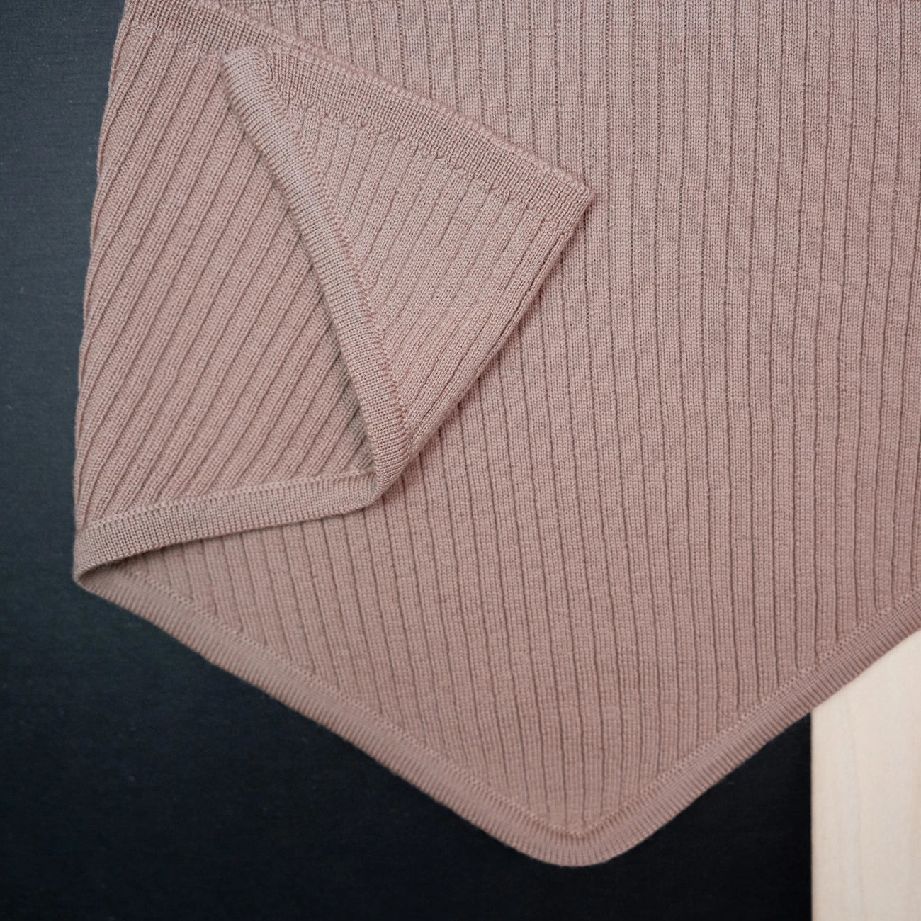 THE WOOLLY TRIANGLE SCARF SMALL - cappuccino - Image 4